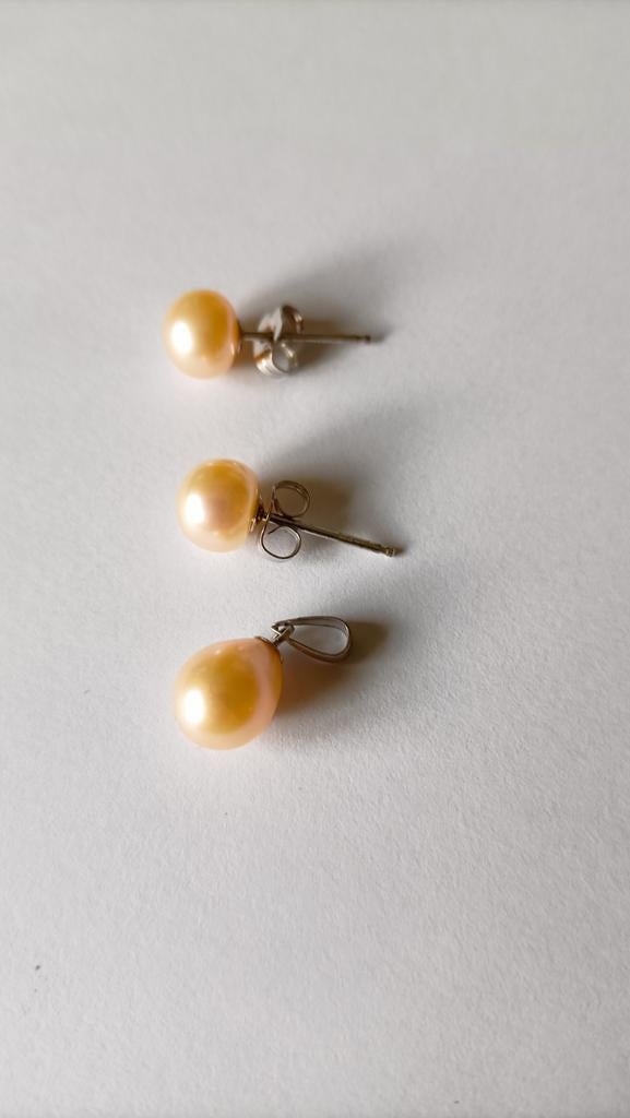 Set zilveren Parel oorstekers en hanger, Verzenden, Nieuw, Met edelsteen, Knopjes of Stekers