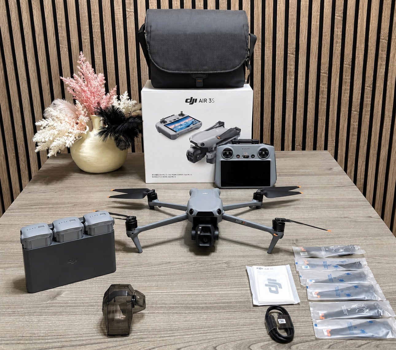 DJI Air 3s Fly More Combo Rc2.‼️0 vlieguren, Audio, Tv en Foto, 250 tot 900 gram, Cameradrone, Extra accu('s), Nieuw
