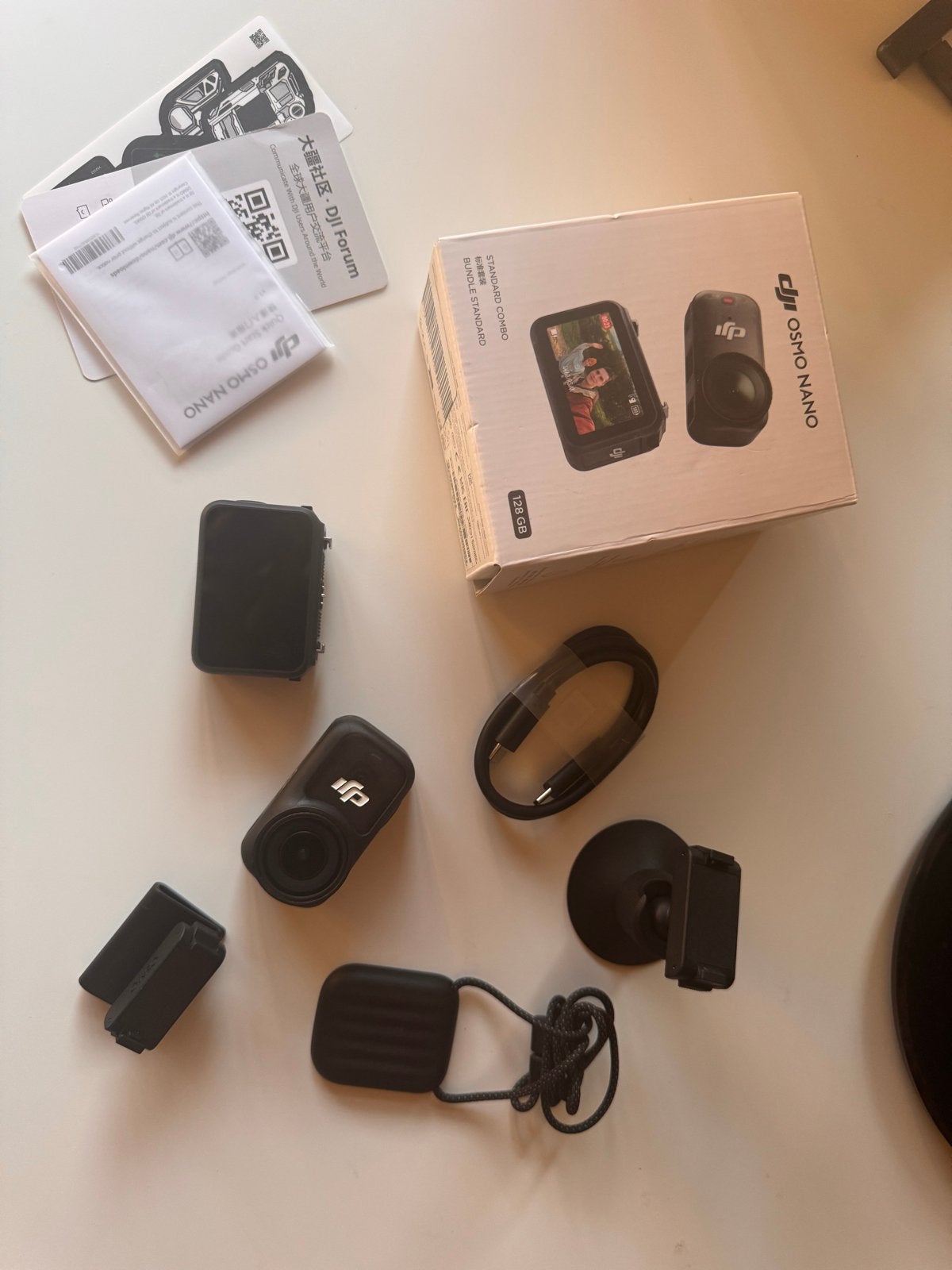 DJI Osmo Nano set 128GB - Zo goed als nieuw, Ophalen of Verzenden, Zo goed als nieuw, Overige merken