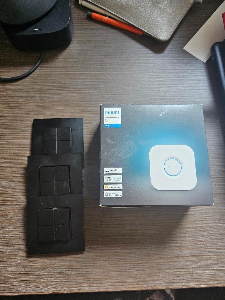 Philips Hue bridge, Hobby en Vrije tijd, Elektronica-componenten, Ophalen of Verzenden, Zo goed als nieuw