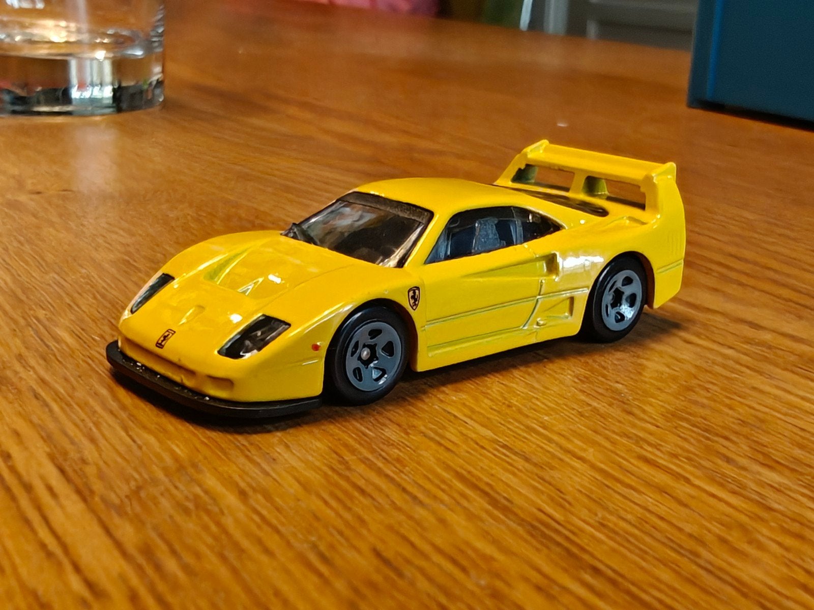 Hot Wheels Ferrari F40 Competizione, Ophalen of Verzenden, Zo goed als nieuw, Auto