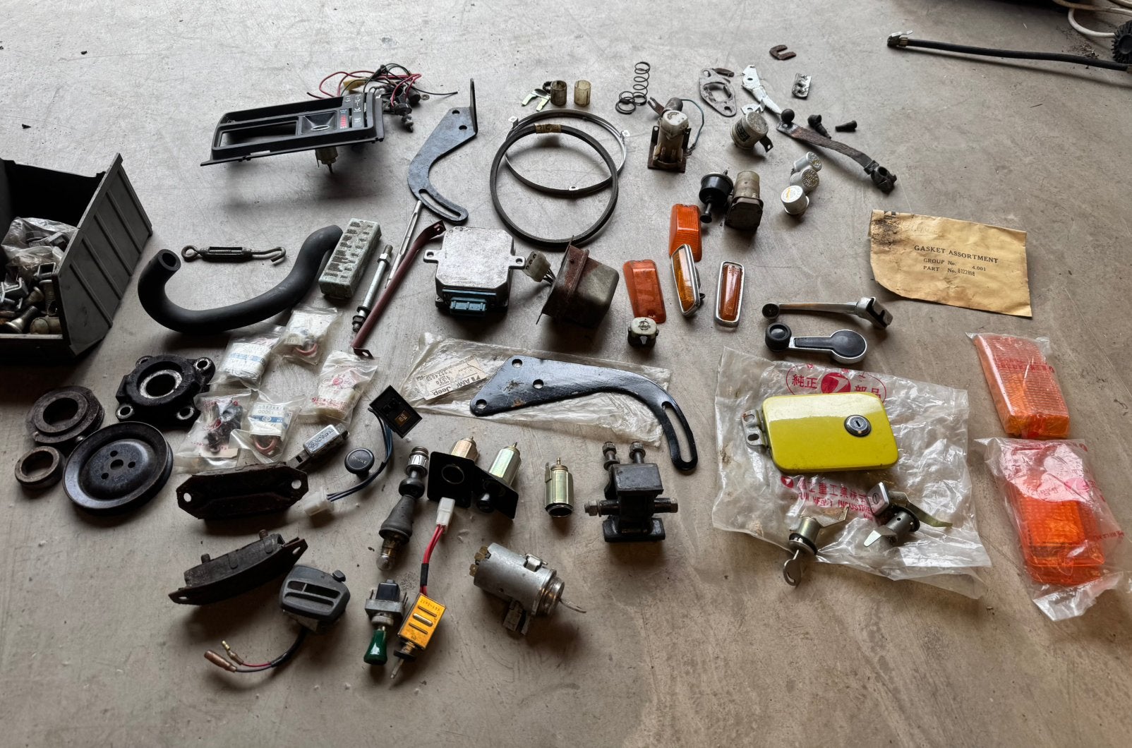 Oldtimer onderdelen Subaru Jeep AMC Lada NOS partij, Ophalen of Verzenden, Nieuw