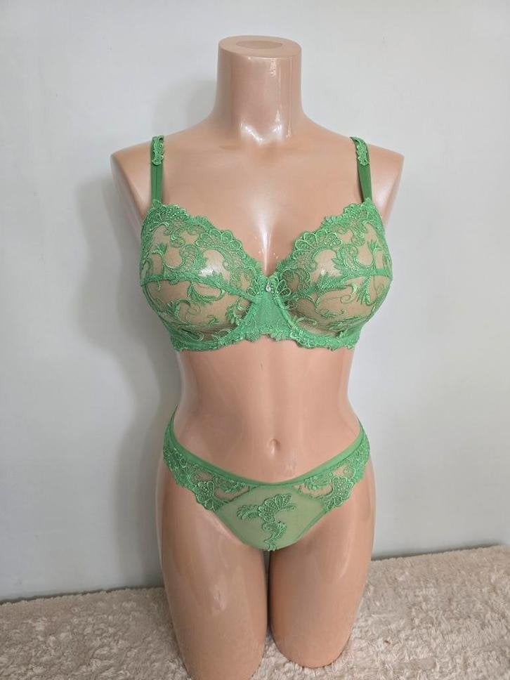 Nieuw lise charmel bh 80e string 38 40 of 44, Ophalen of Verzenden, ., ., .