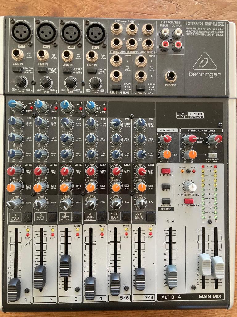 Behringer Xenyx 1204USB, Muziek en Instrumenten, Mengpanelen, Ophalen, Gebruikt, 5 tot 10 kanalen, Microfooningang