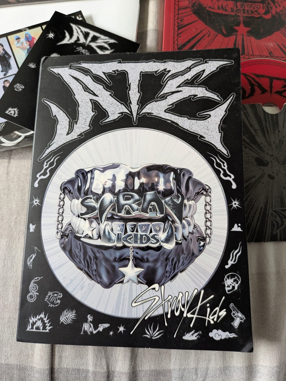 cd Stray Kids Ate album, K-pop, Ophalen of Verzenden, Zo goed als nieuw, Extra's