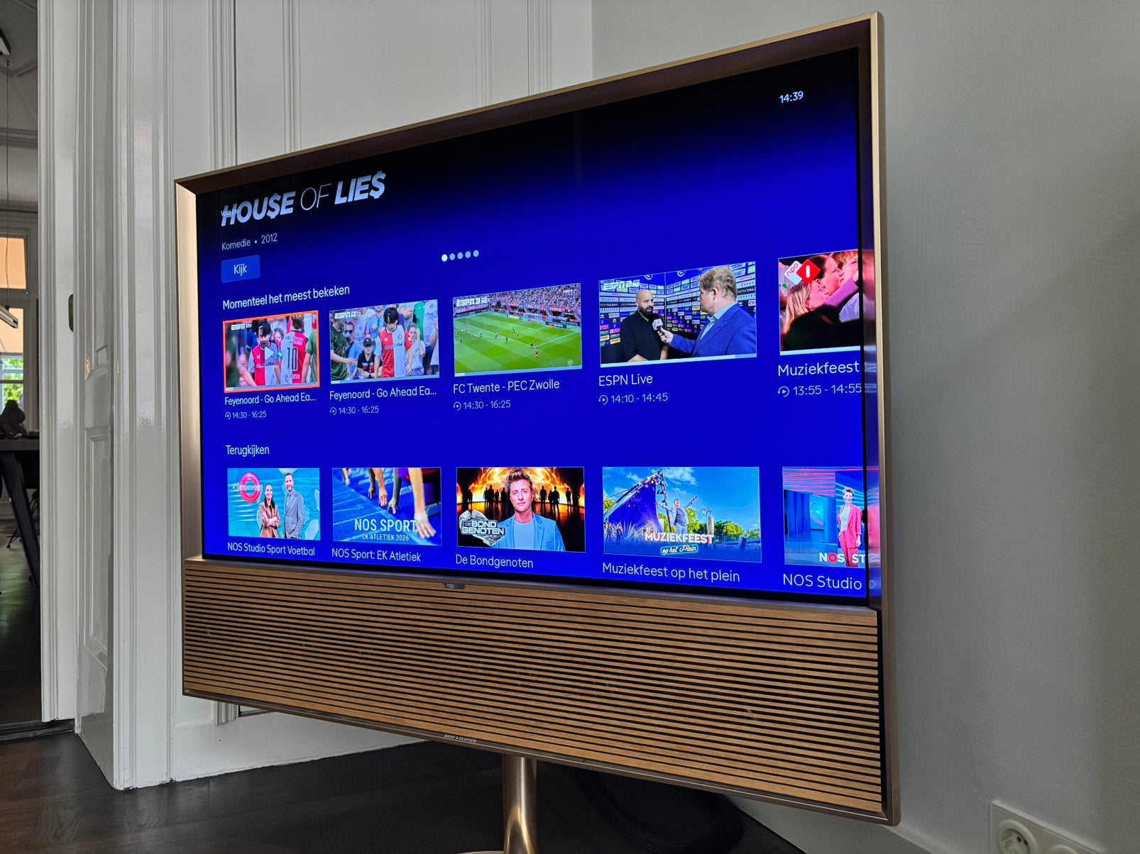 Bang & Olufsen Contour 14 55” 4K – Oak & Gold Edition, Ophalen of Verzenden, Bang & Olufsen