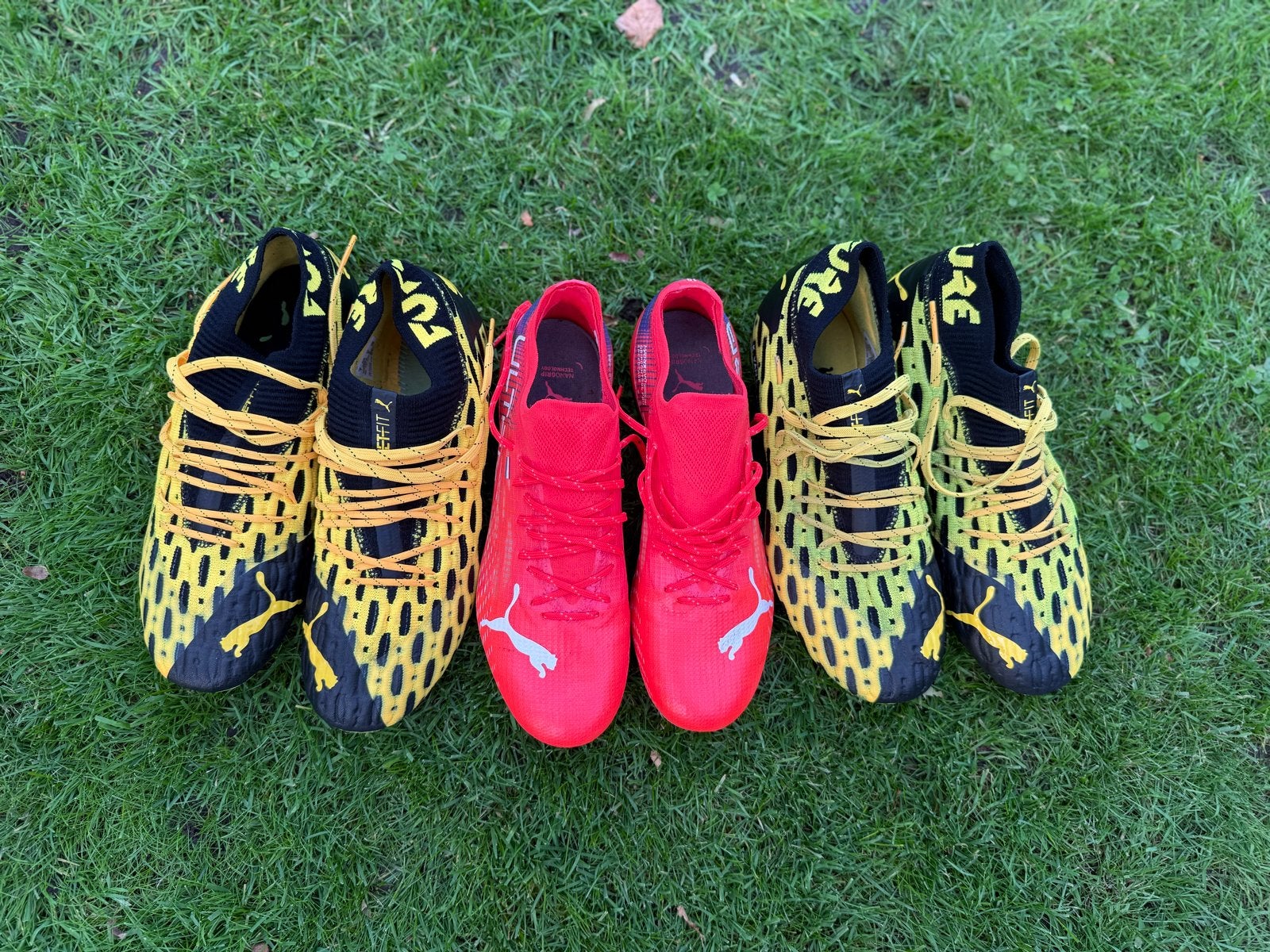 3 paar puma schoenen maat 40,5 van een oud psv voetballer., Ophalen of Verzenden, Gebruikt, Schoenen