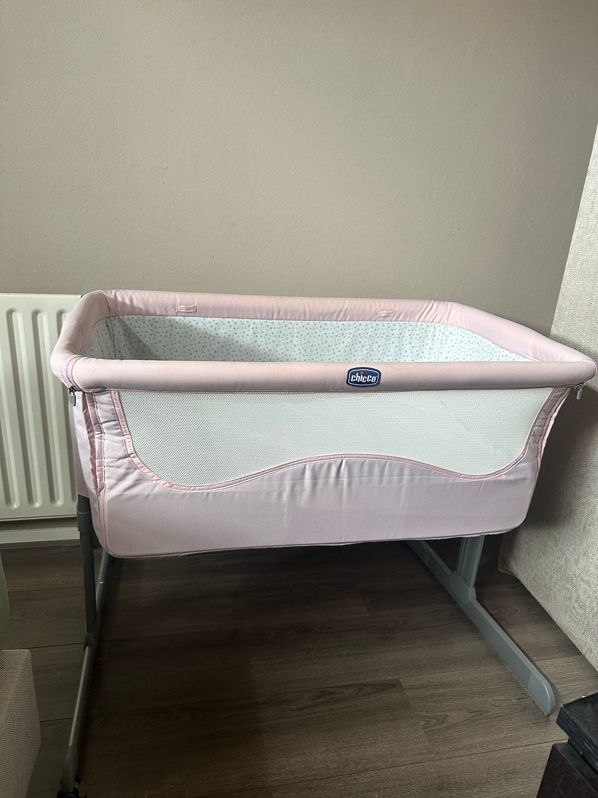 Chicco Next2Me Co-Sleeper Wieg - Roze, Kinderen en Baby's, Ophalen of Verzenden, Zo goed als nieuw, Wieg
