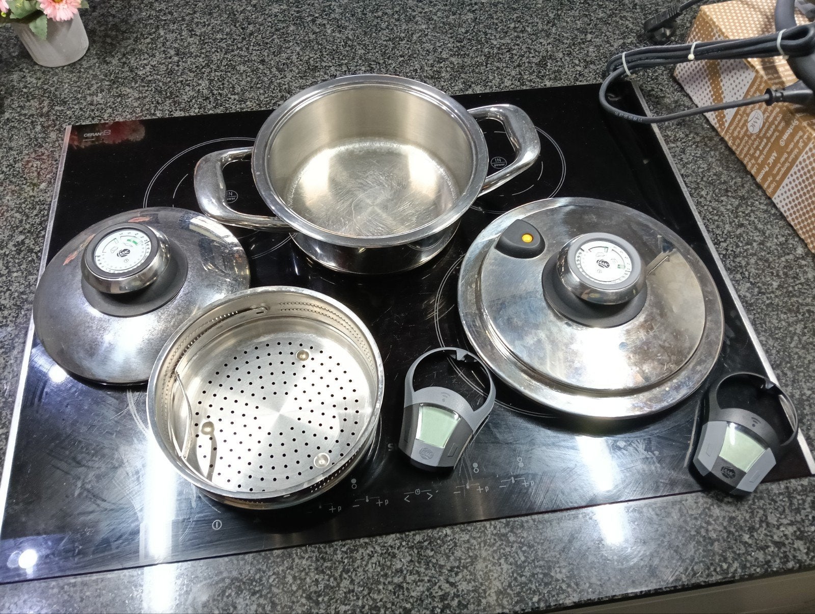 AMC kookpot 2.3 liter met stoomdeksel en meer, Huis en Inrichting, Keuken | Potten en Pannen, Ophalen, Zo goed als nieuw, Rvs