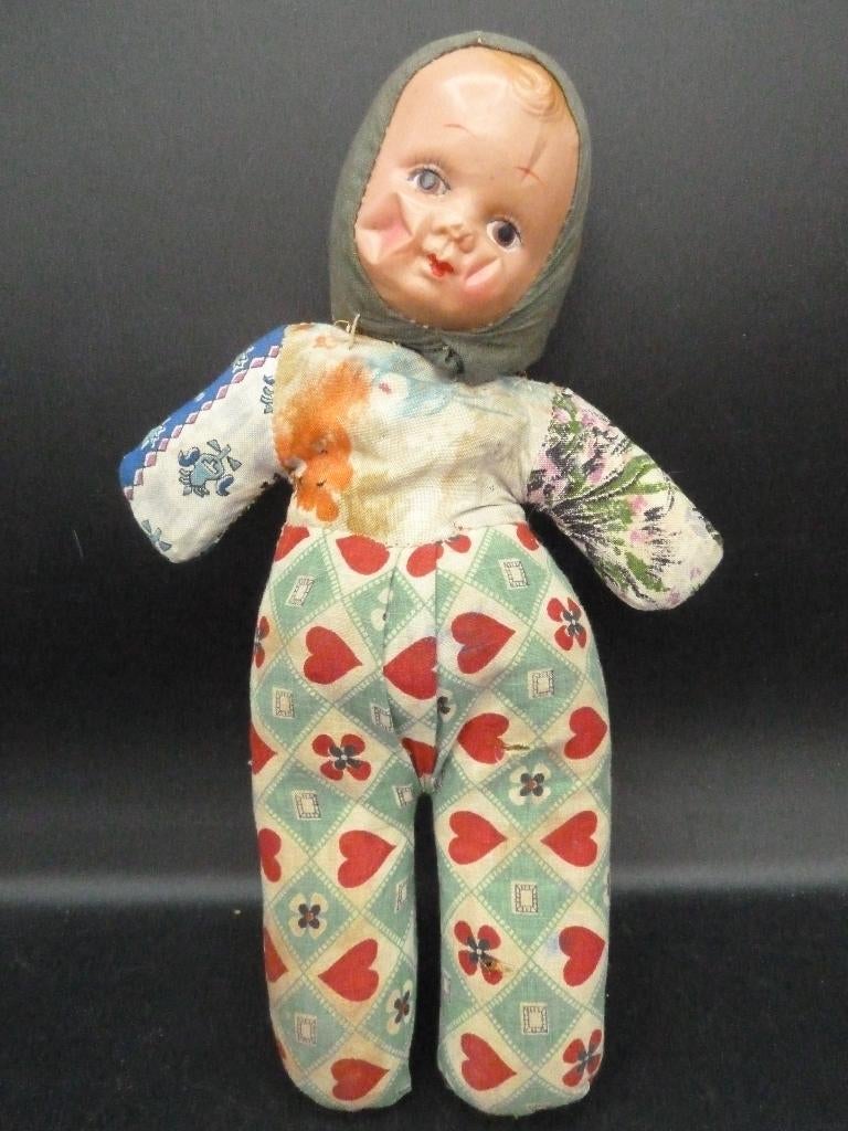 Antiek stoffen knuffelpopje celluloid, Ophalen of Verzenden