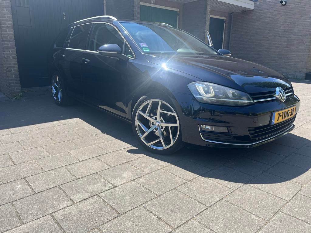 Volkswagen Golf Variant 1.4 TSI 122pk BMT DSG 2014 Zwart, 4 cilinders, Origineel Nederlands, Particulier, Golf Variant