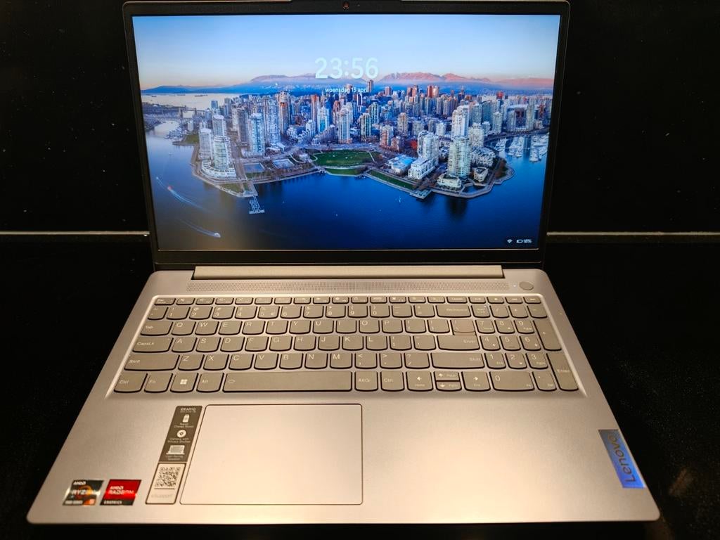 Lenovo Ideapad Slim 3 15AMN8 AMD Ryzen 5 7520U, Lenovo Ideapad, Met videokaart, 8 GB, Zo goed als nieuw