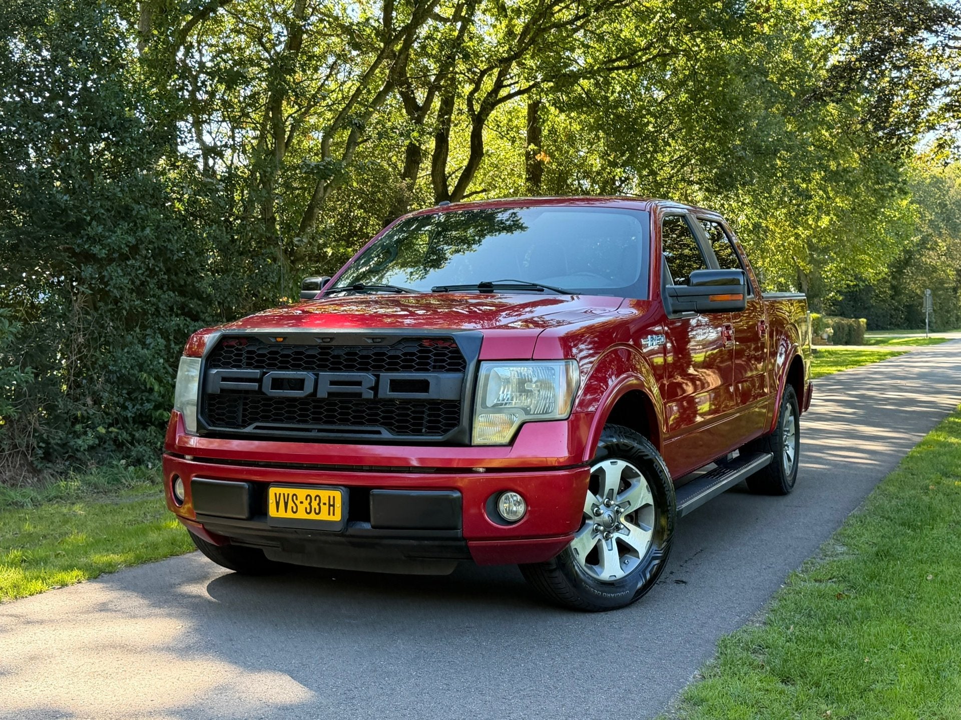 Ford F150 |V8 + Leder + Airco + Cruise Nu € 14.975,-!, Auto's, Automaat, Achterwielaandrijving, Gebruikt, F-150