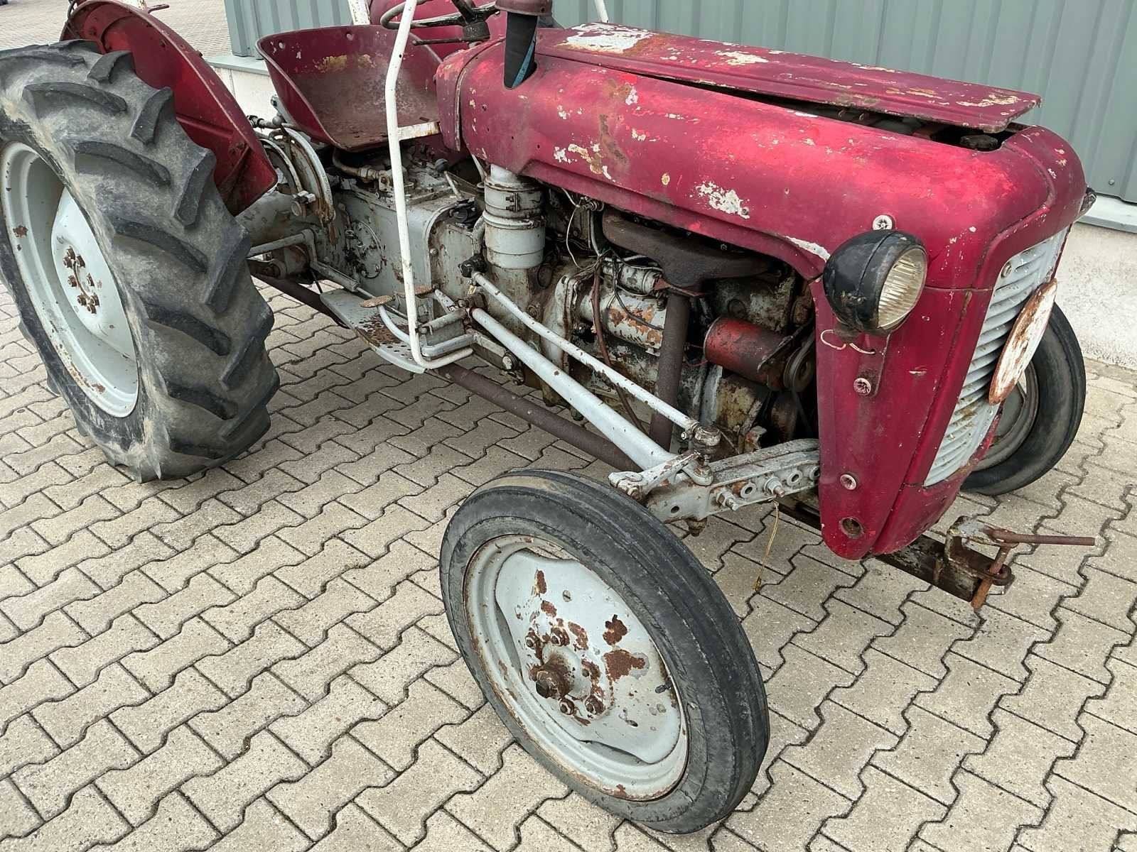 Massey Furguson Oldtimer tractor, Zakelijke goederen, Agrarisch | Tractoren, Oldtimer, Overige merken
