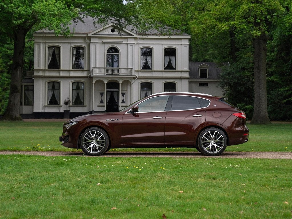 Maserati Levante 3.0 V6 S AWD GranLusso | Sublieme samenstel, Auto's, Maserati, 430 pk, Gebruikt, 2084 kg, Leder
