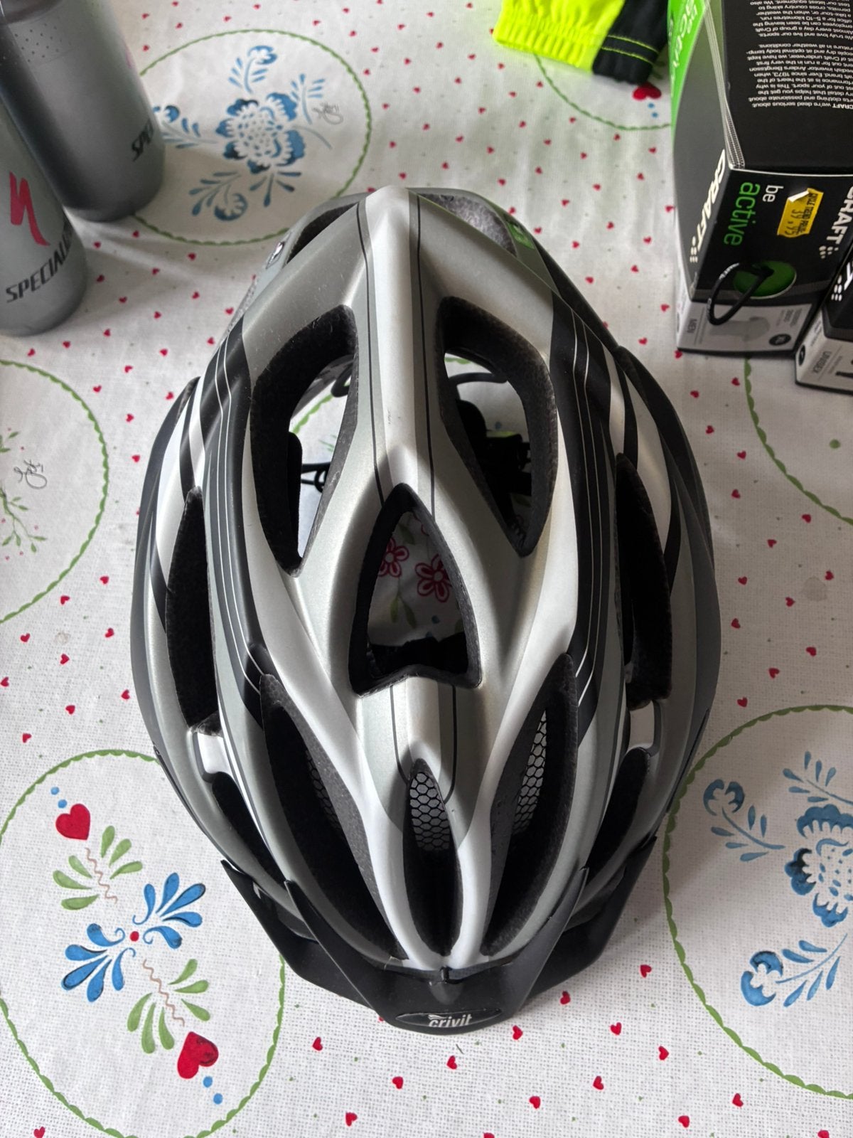Crivit helm, Ophalen, Zo goed als nieuw