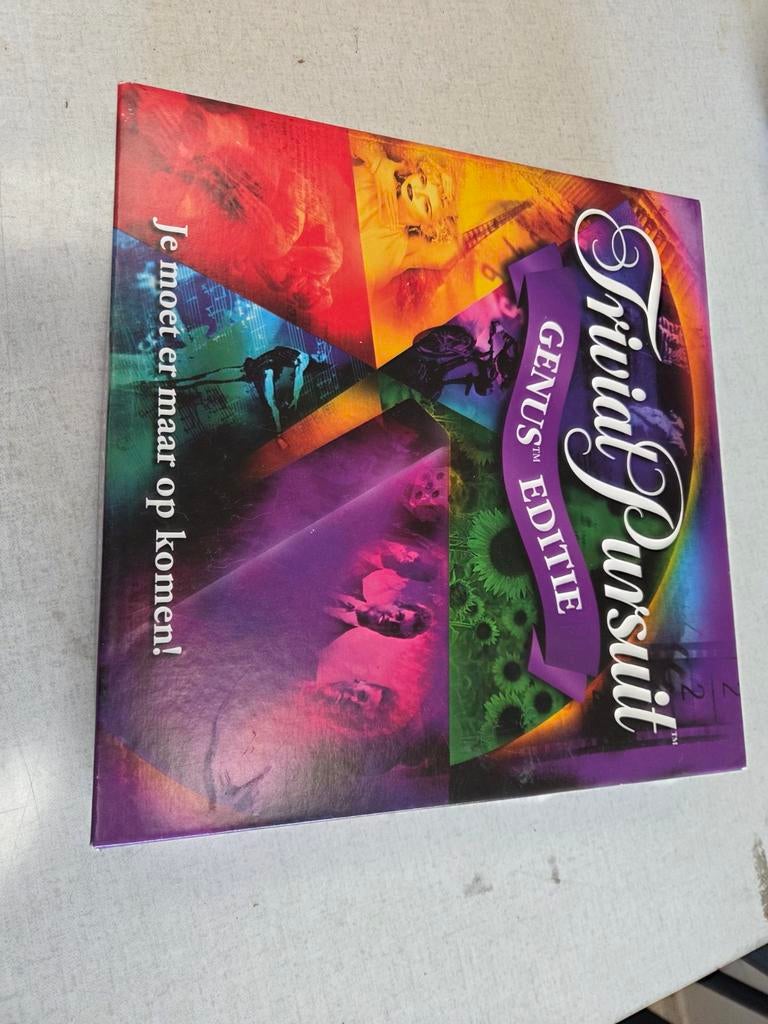 Trivial Pursuit Genus Editie Bordspel, Vijf spelers of meer, Ophalen of Verzenden, Zo goed als nieuw, Parker