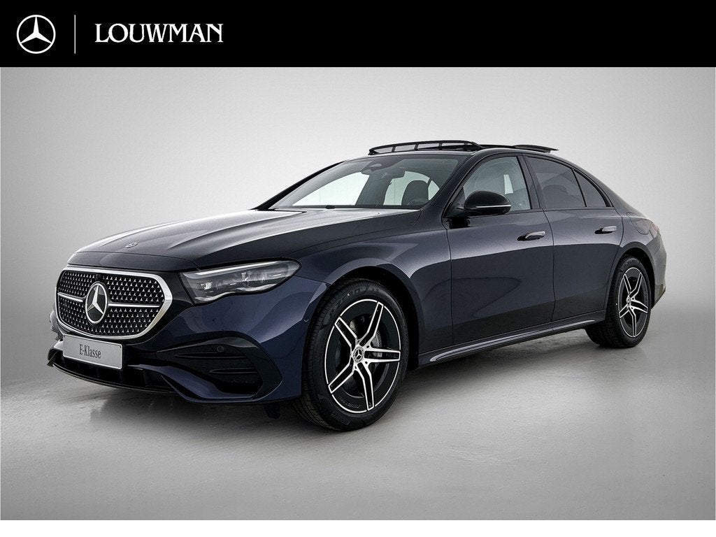 Mercedes-Benz E-Klasse 300 e Business Solution AMG | Premium, Auto's, Mercedes-Benz, Automaat, Achterwielaandrijving, Zwart, Blauw