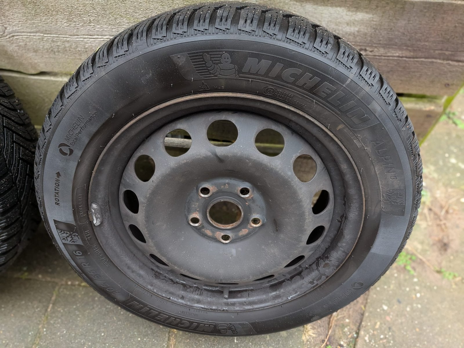 Michelin winterbanden op stalen velg, Auto-onderdelen, Banden en Velgen, Ophalen, Gebruikt, 16 inch, Banden en Velgen