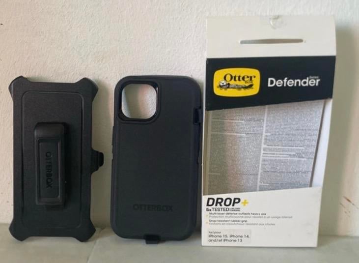 OtterBox Defender Series iPhone 13/14/15 Hoesje Zwart, Kunststof, Hoesje of Tasje, Ophalen of Verzenden, Zo goed als nieuw