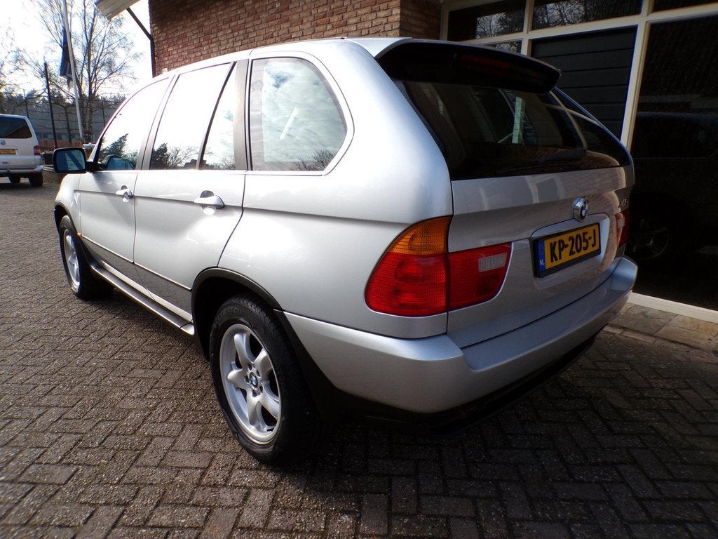BMW X5 4.4i Executive Automaat / Leder, Auto's, BMW, Automaat, Gebruikt, 138 €/maand, Bedrijf