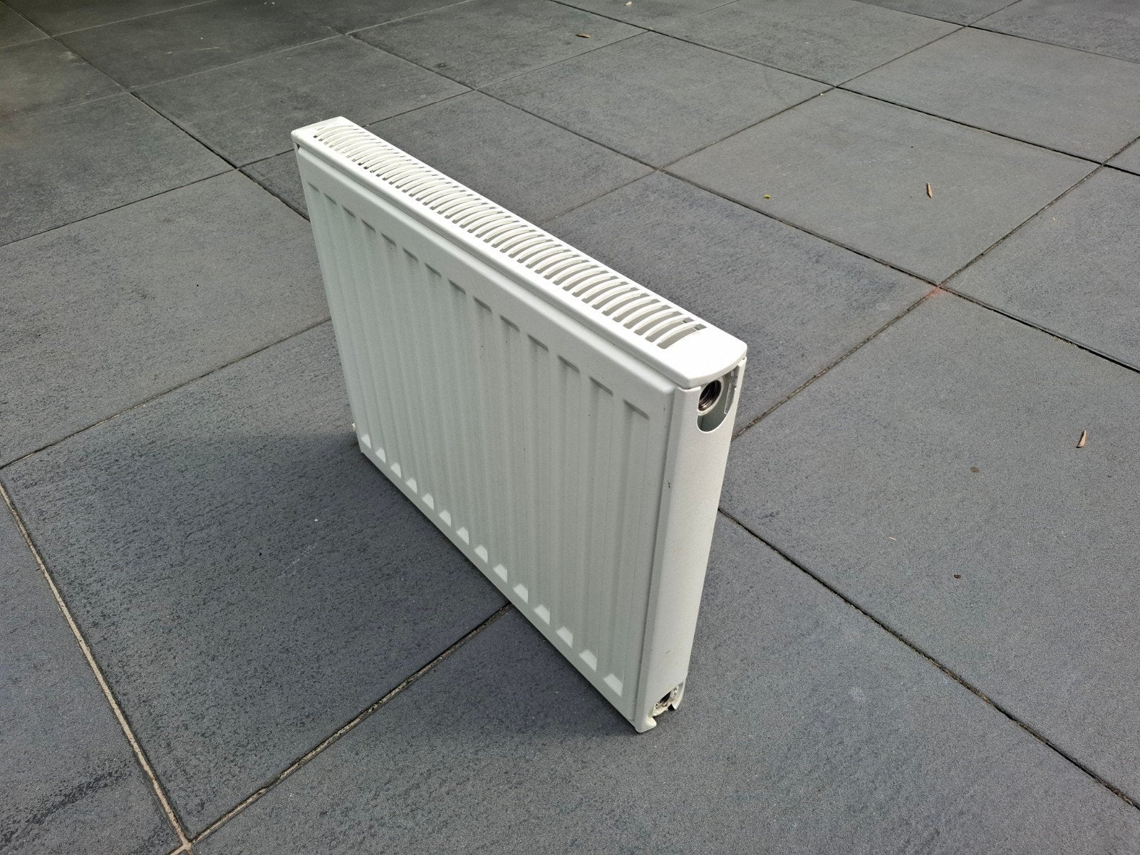 zo goed als nieuwe radiator, Ophalen, 30 tot 80 cm, Radiator, Minder dan 60 cm