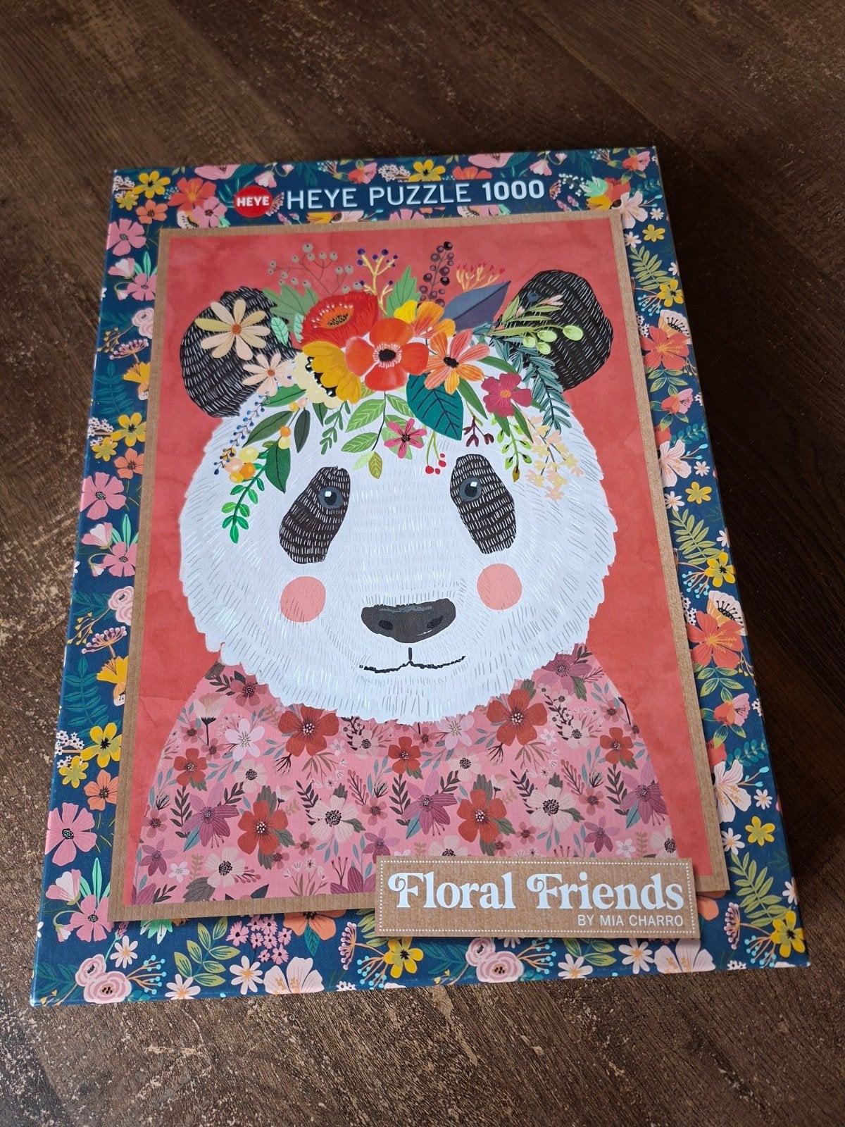 Heye Legpuzzel 1000 stukjes - Floral Friends Cuddly Panda, Ophalen of Verzenden, 500 t/m 1500 stukjes, Zo goed als nieuw, Legpuzzel