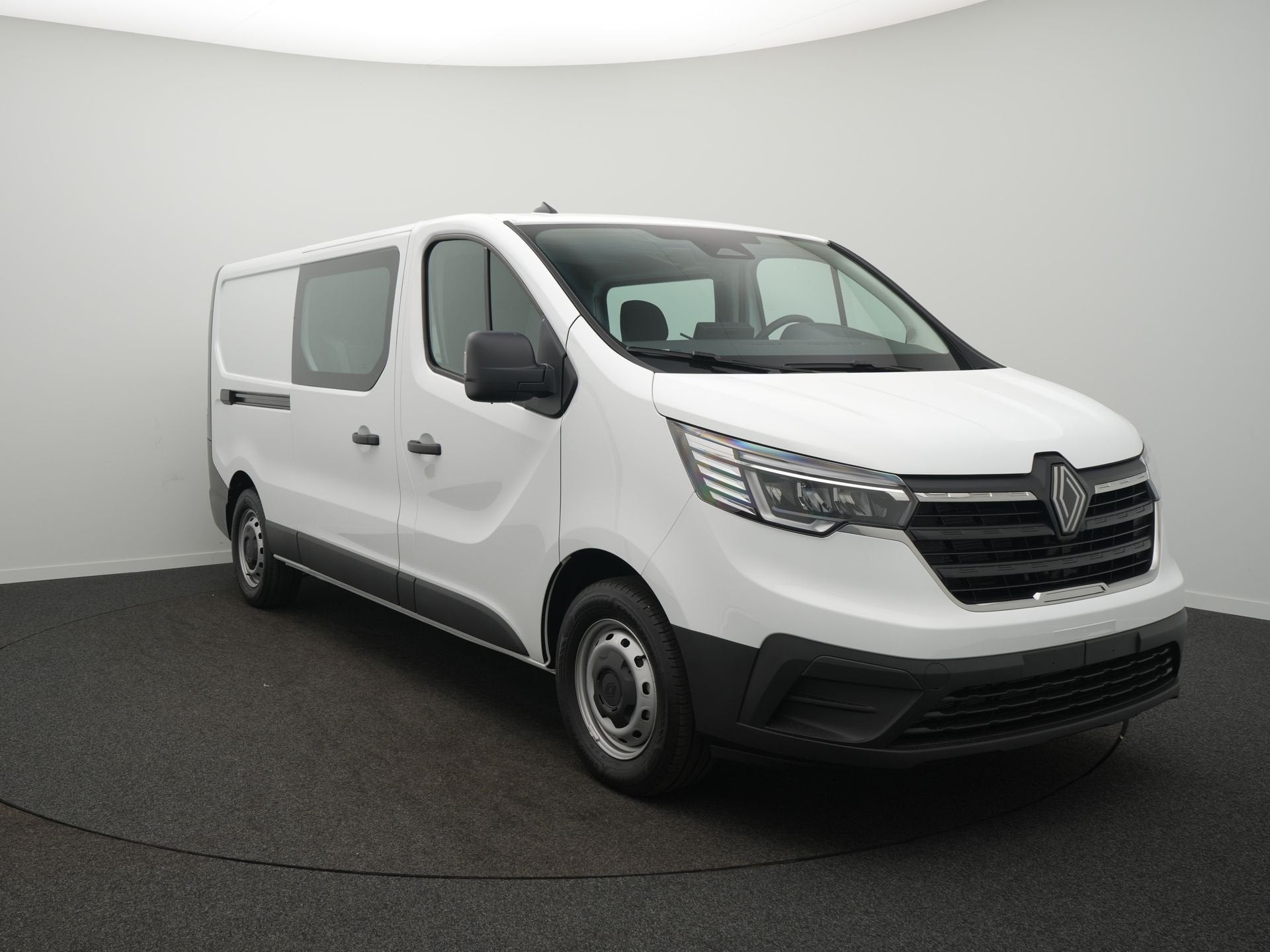 Renault Trafic 2.0 Blue dCi 130 T29 L2H1 Start DC - Extra sl, Voorwielaandrijving, Gebruikt, 4 cilinders, Wit