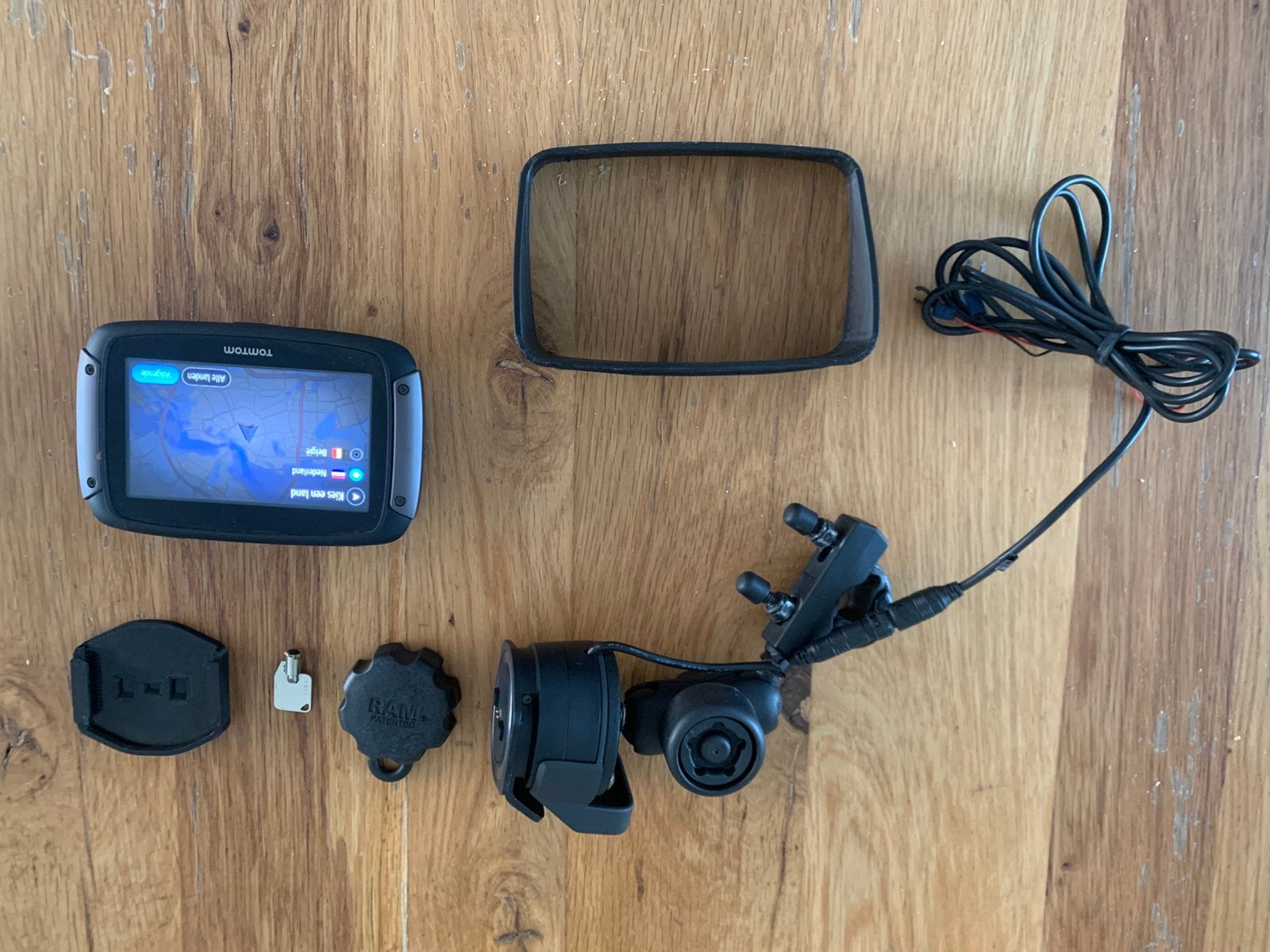 TomTom Rider 550 compleet met RAM Mount en antidiefstal, Motoren, Ophalen of Verzenden, Zo goed als nieuw