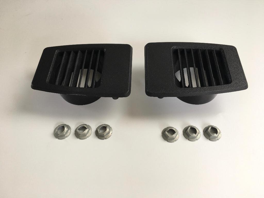 Te koop Ventilatie rooster set dashboard Dodge w200 d200, Auto diversen, Overige Auto diversen, Ophalen of Verzenden