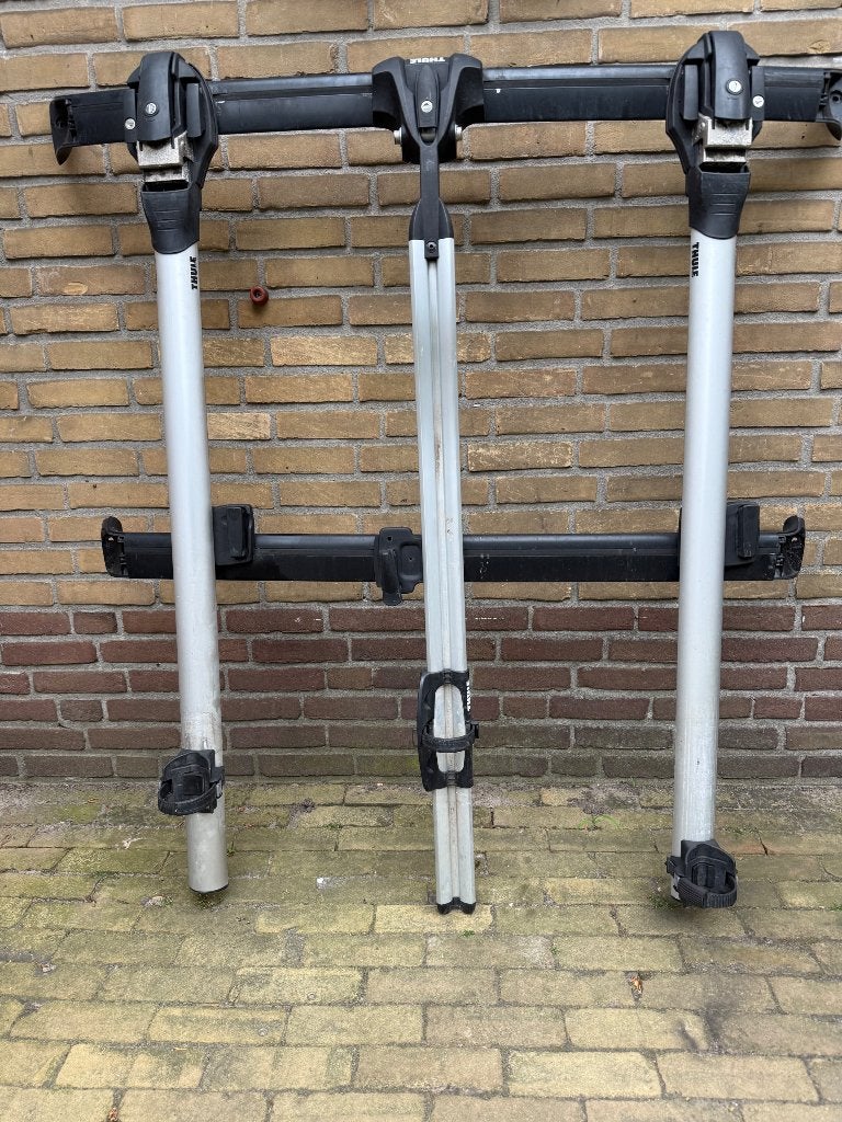 Tesla m3 dakdragers inclusief Thule, Ophalen, Gebruikt