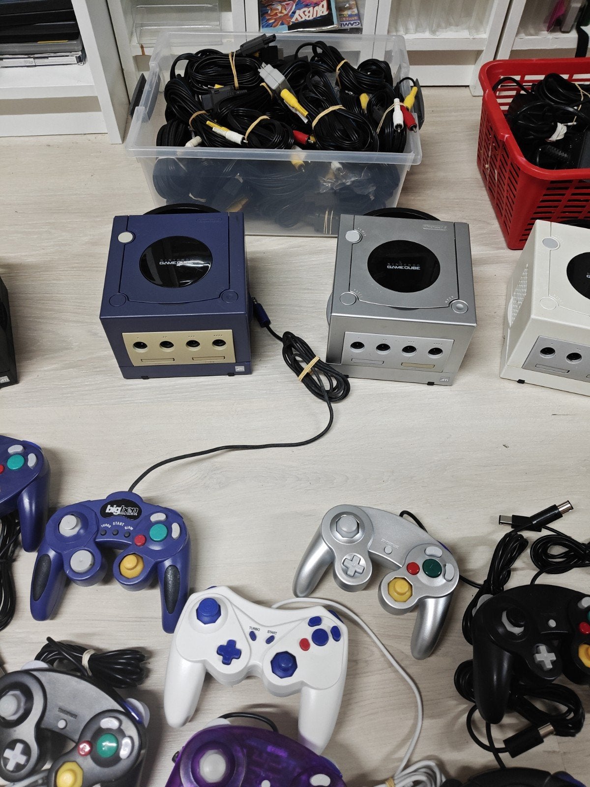Gamecube set console + controller, Nintendo, Gebruikt, Overige kleuren, Met 3 controllers of meer