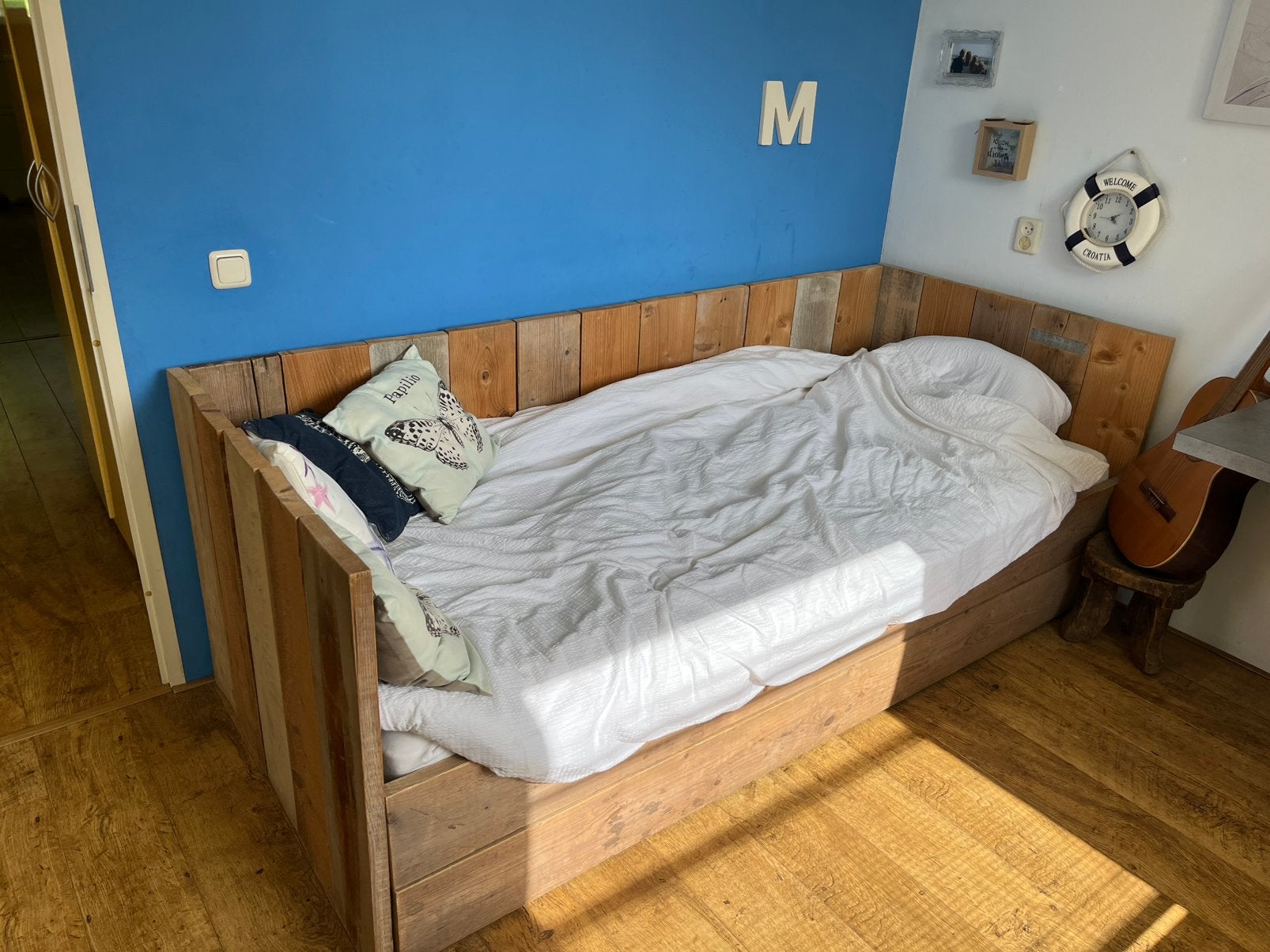 Bedbank steigerhout met gratis logeerbed, Ophalen, Gebruikt, Eenpersoons, Stoer steigerhout
