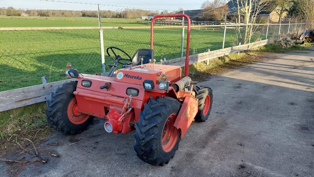 Werktuigdrager 4X4 diesel, Ophalen