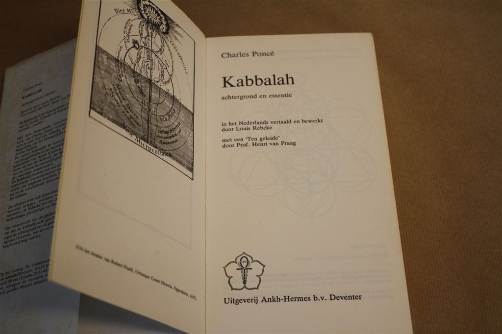 Kabbalah. Achtergrond en essentie., Ophalen of Verzenden, Gelezen, Overige onderwerpen, Achtergrond en Informatie
