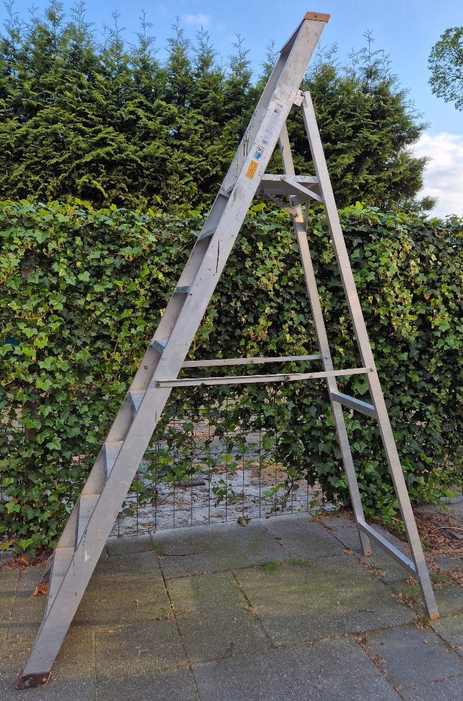 Stevige aluminium kwaliteits vouwtrap, Doe-het-zelf en Verbouw, Ophalen, Gebruikt, Trap, Opvouwbaar of Inschuifbaar