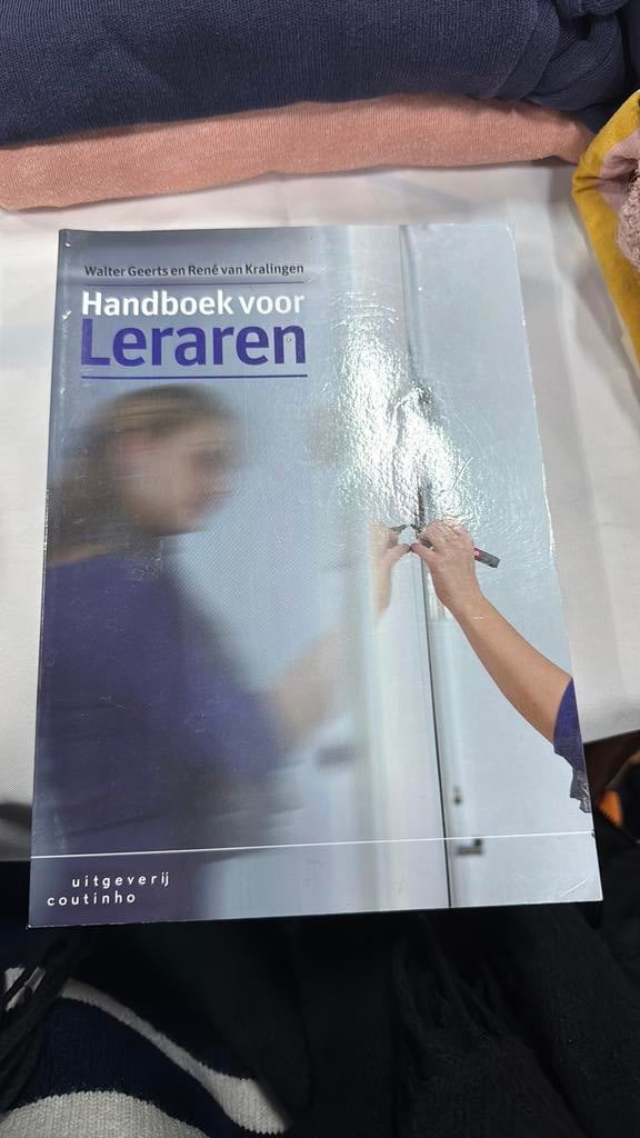 Walter Geerts - Handboek voor leraren, Walter Geerts; René van Kralingen, Sociale wetenschap, Ophalen of Verzenden, Zo goed als nieuw