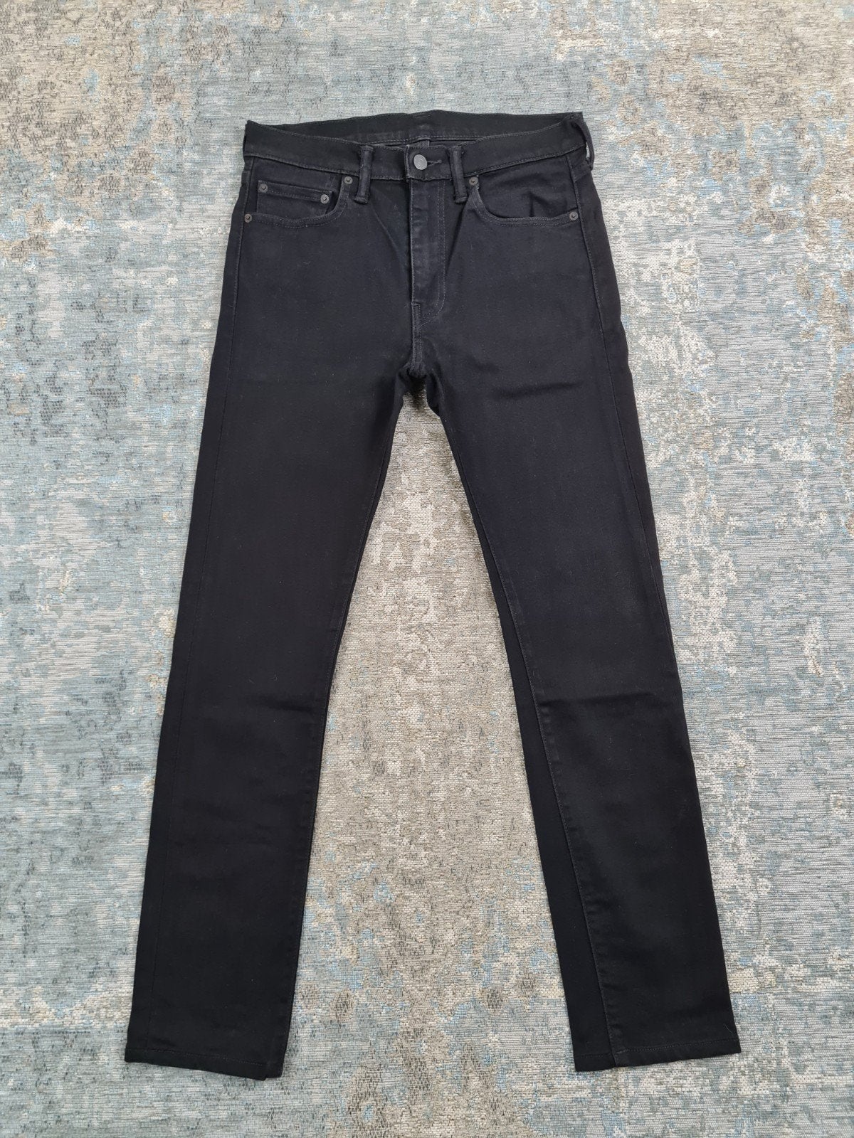 Levi's 519 W30 L32 Skinny STRETCH Bronno3032 Zwart, W32 (confectie 46) of kleiner, Ophalen of Verzenden, Zo goed als nieuw, De Ruijterkade 146, 1011 AC Amsterdam