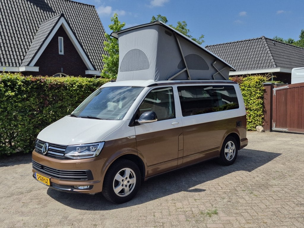 Volkswagen california ocean T6 (1054694), Caravans en Kamperen, Campers, Automaat, Buscamper of Camperbus, Volkswagen, Luifel