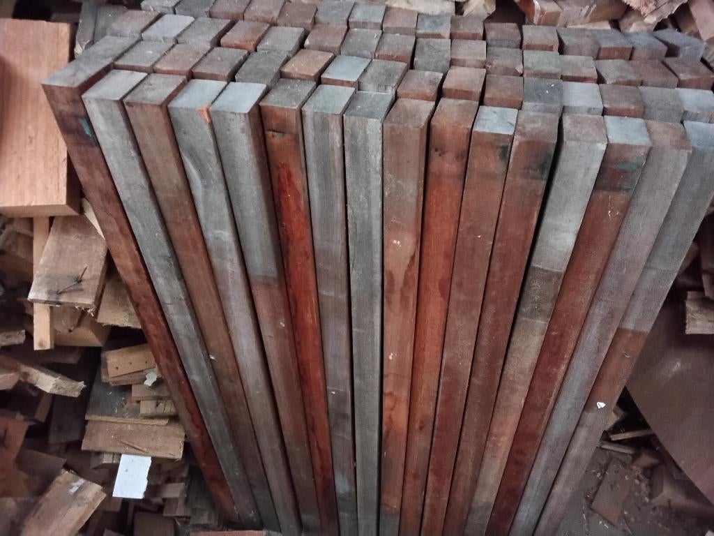 Asobee angelime balkjes 115x7x4.5 cm geschaaft ronde hoek, Doe-het-zelf en Verbouw, Hout en Planken, Ophalen, Nieuw, 50 mm of meer