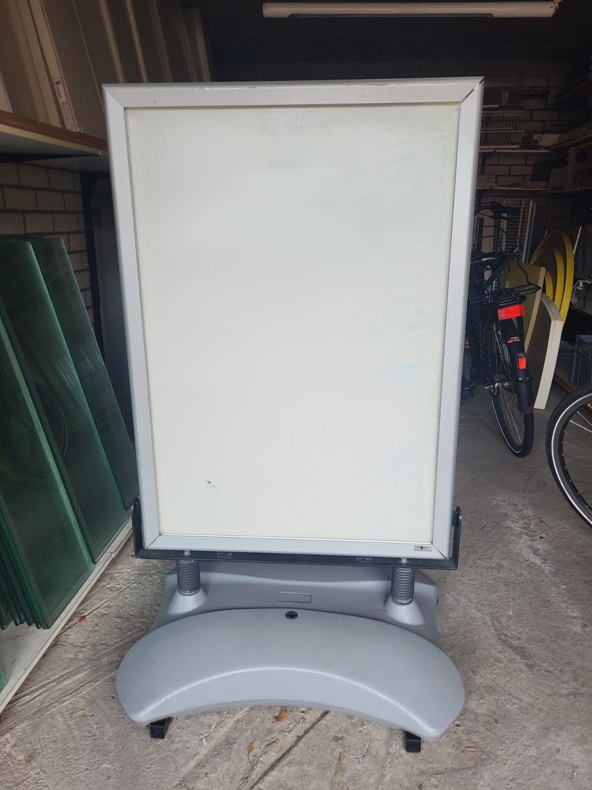 2 x swingbord B1 formaat 100x70, Verzamelen, Ophalen, Gebruikt, Reclamebord