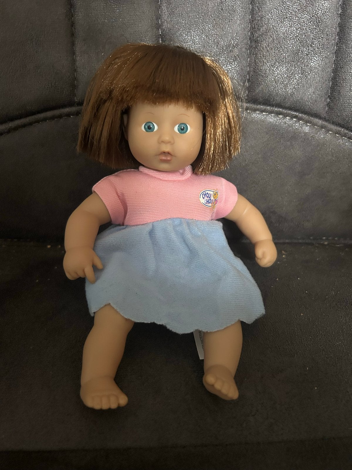 Chou Chou popje - Schattige babypop met bruin haar, Ophalen of Verzenden, Zo goed als nieuw, Babypop