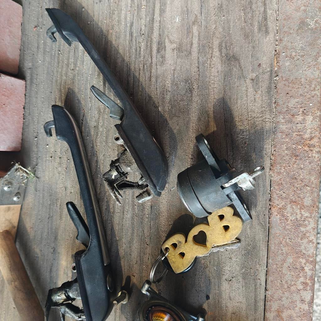 Golf 1 Cabrio slotenset (excl. tankslot), Auto-onderdelen, Ophalen of Verzenden, Gebruikt, Volkswagen