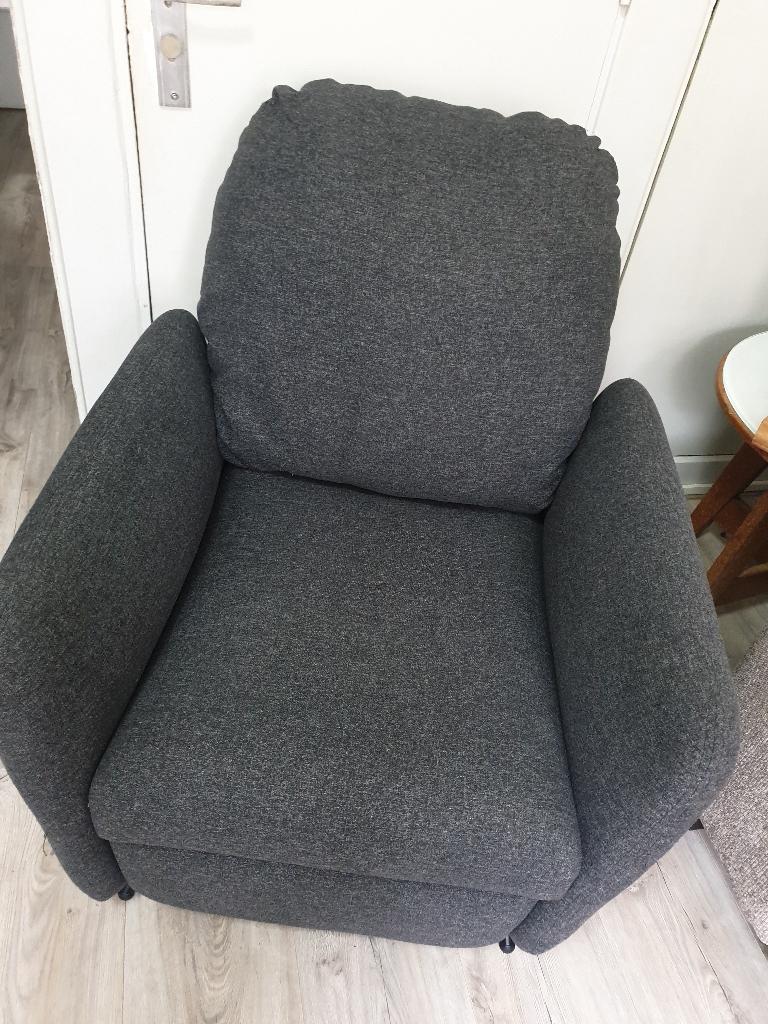 1- Zitsslaapbank middengrijs l IKEA, Ophalen of Verzenden, Zo goed als nieuw, Eenpersoons, 140 cm