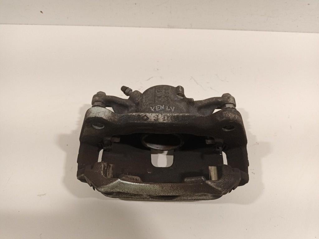 Remklauw links voor Audi A3, Auto-onderdelen, Onderdelen@venauto.nl, Van der Ven Autorecycling B.V., Gebruikt, Ettenseweg 76, 4706 PB Roosendaal, The Netherlands