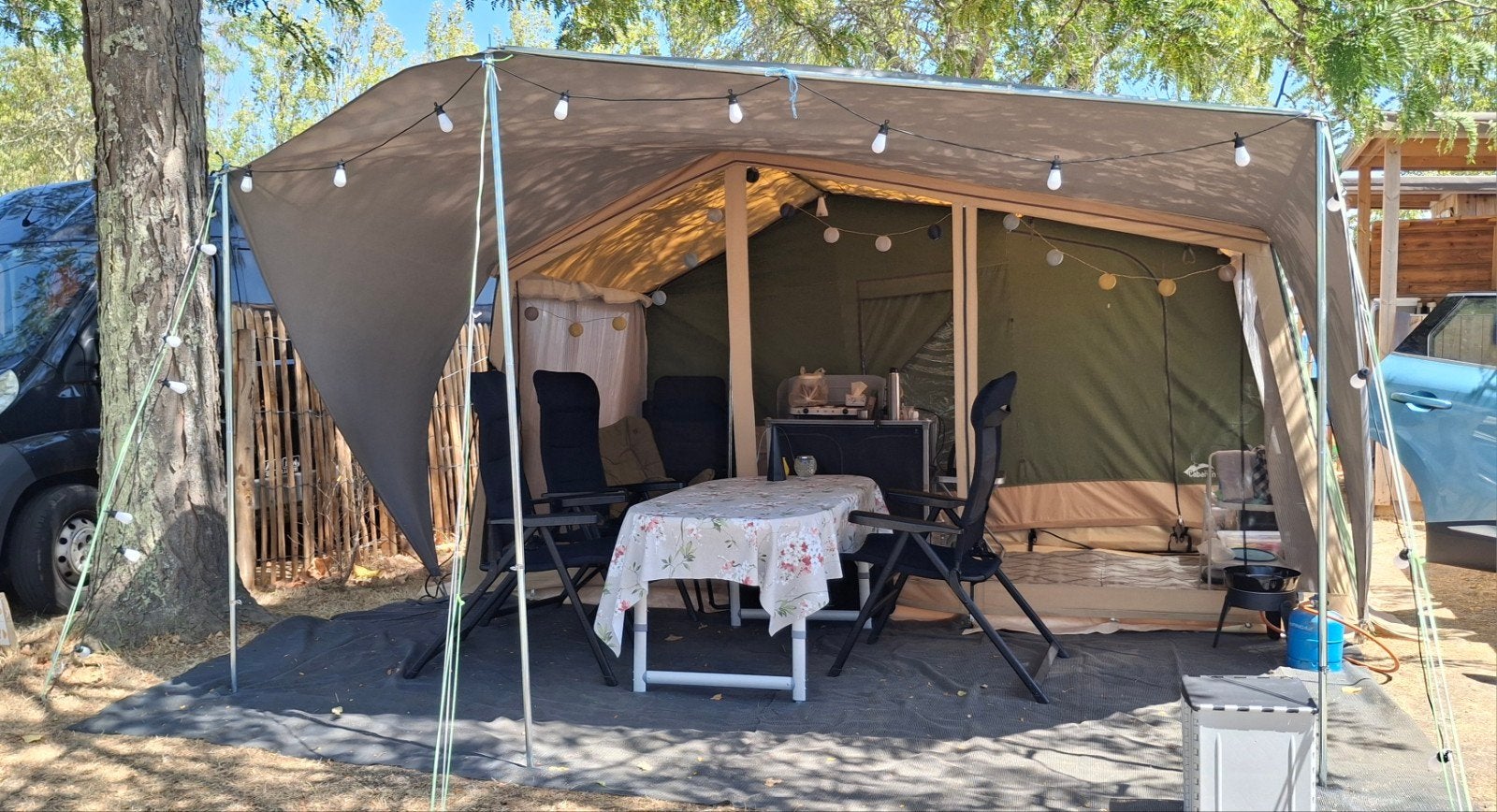 Cabanon Malawi 1.0 (2014), met complete campinguitrusting, Ophalen, Gebruikt, Tot en met 3