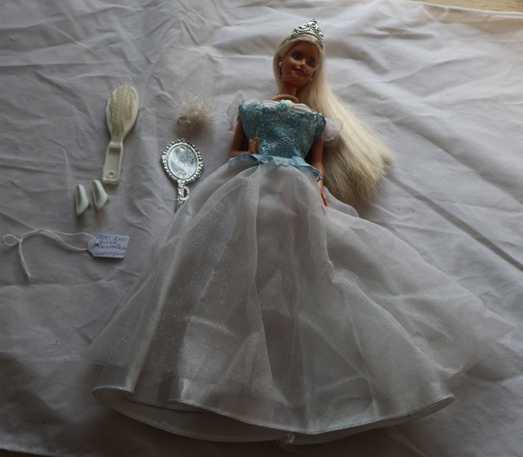 28151-2000 Princess Bride Barbie Werkend geluid, Ophalen of Verzenden, Gebruikt, Pop
