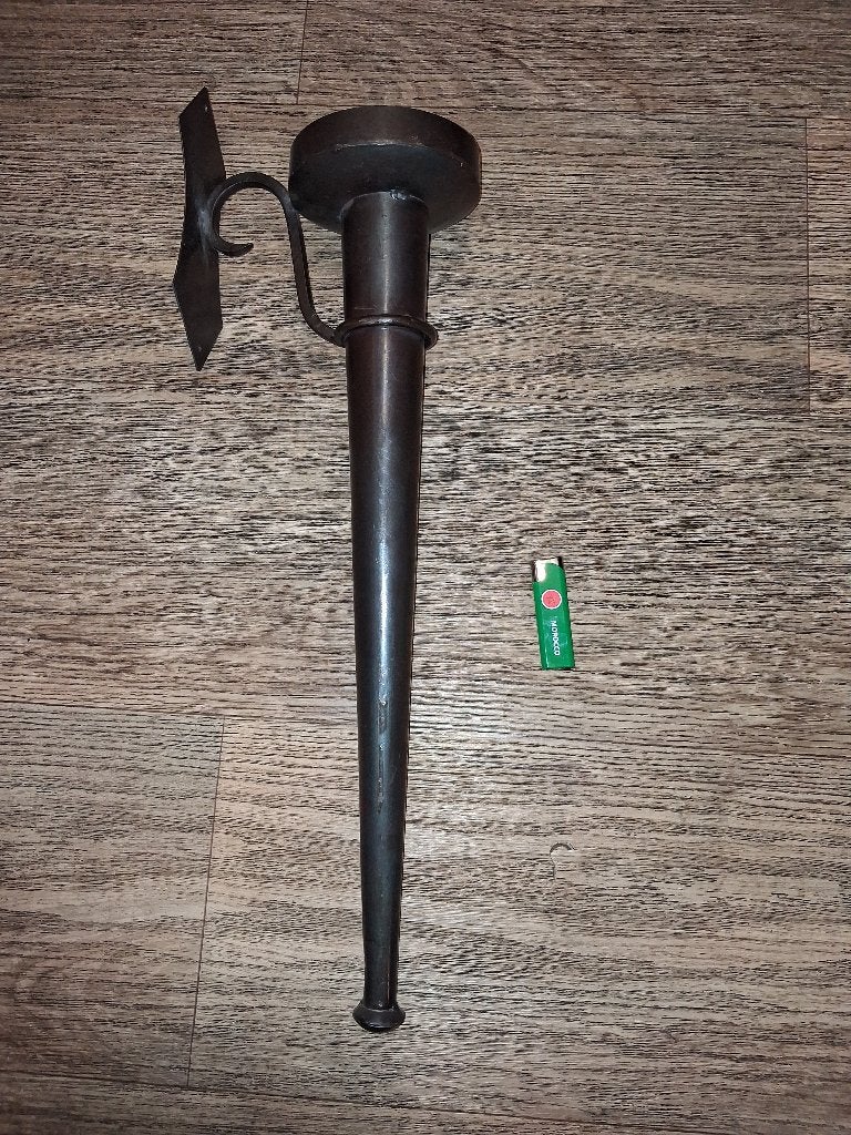 Grote vintage smeedijzeren wandkandelaar -middeleeuwse stijl, Ophalen of Verzenden, Overige materialen
