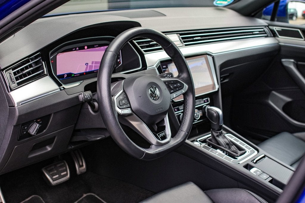 Volkswagen Passat 1.5 TSI R-Line *Pano*Dynaudio*360 Camera*K, Automatische klimaatregeling, Euro 6, 4 cilinders, 150 pk