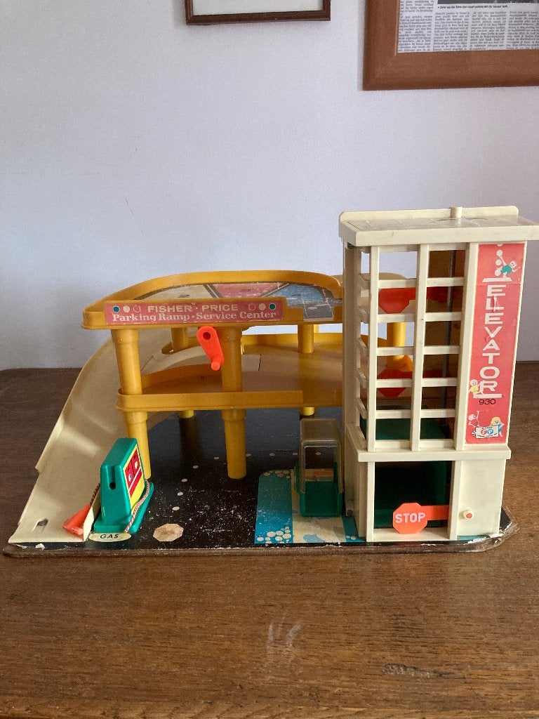 Fisher Price garage, Kinderen en Baby's, Speelgoed | Fisher-Price, Ophalen, Gebruikt, Speelset